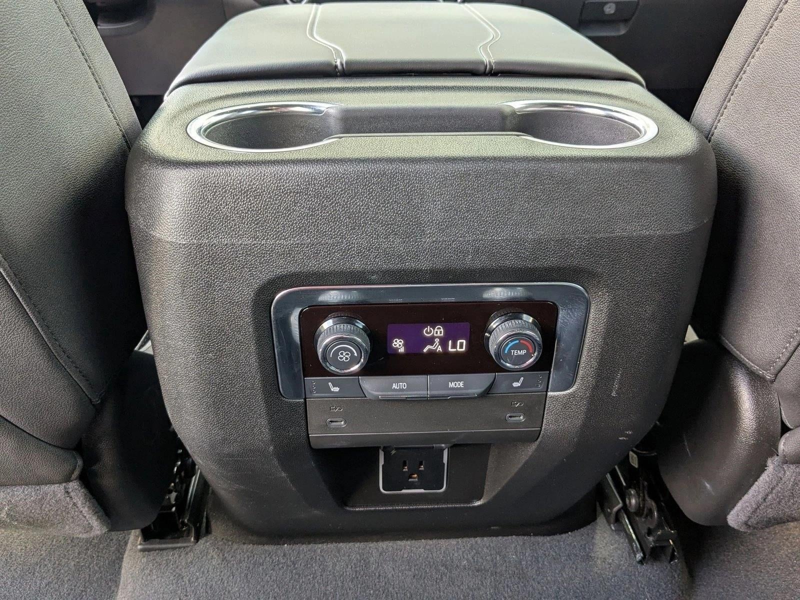 2025 Chevrolet Suburban 2WD LT