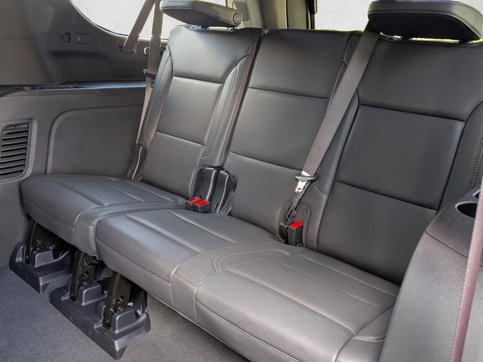 2025 Chevrolet Suburban 2WD LT