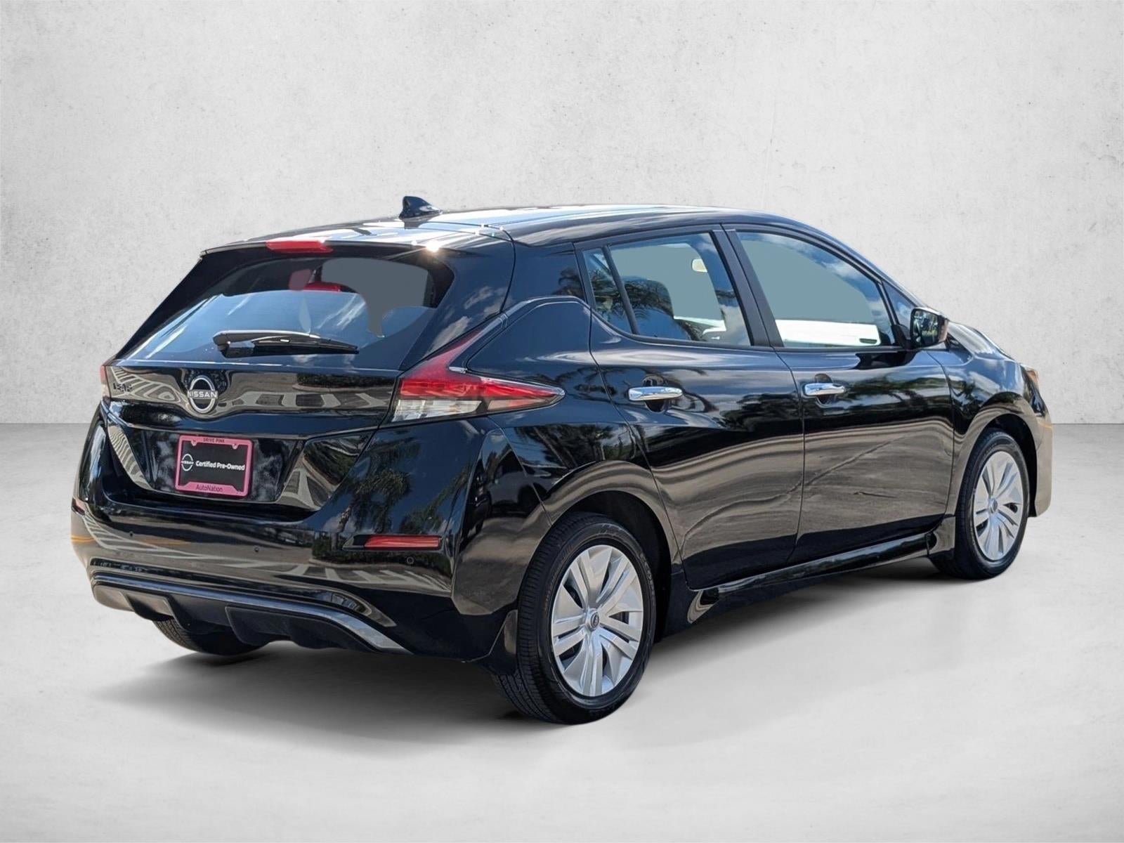 2023 Nissan LEAF S Hatchback