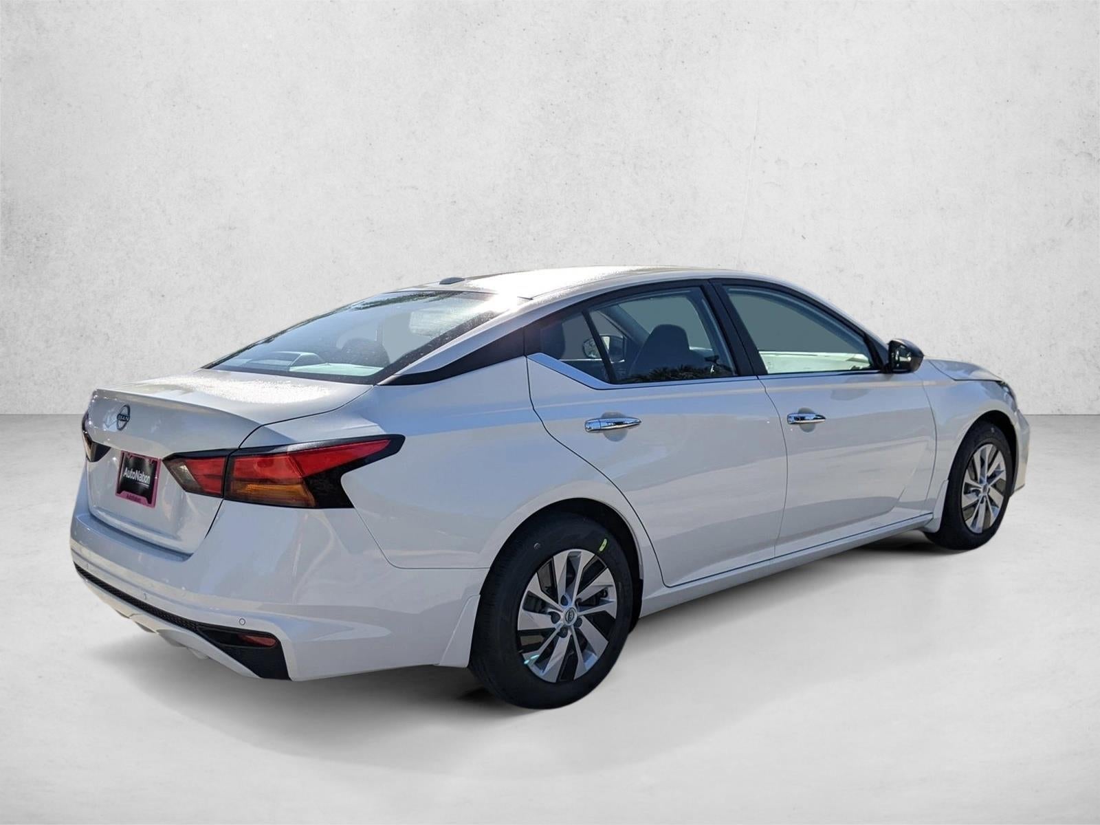 2025 Nissan Altima S FWD