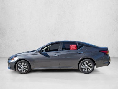 2025 Nissan Altima S FWD