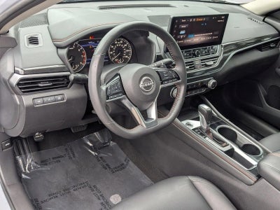 2023 Nissan Altima 2.5 SR Sedan
