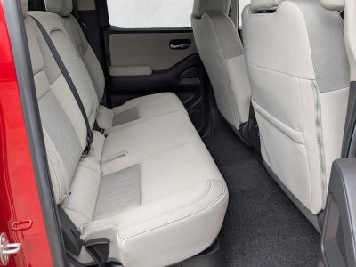 2025 Nissan Frontier Crew Cab 4x2 SV