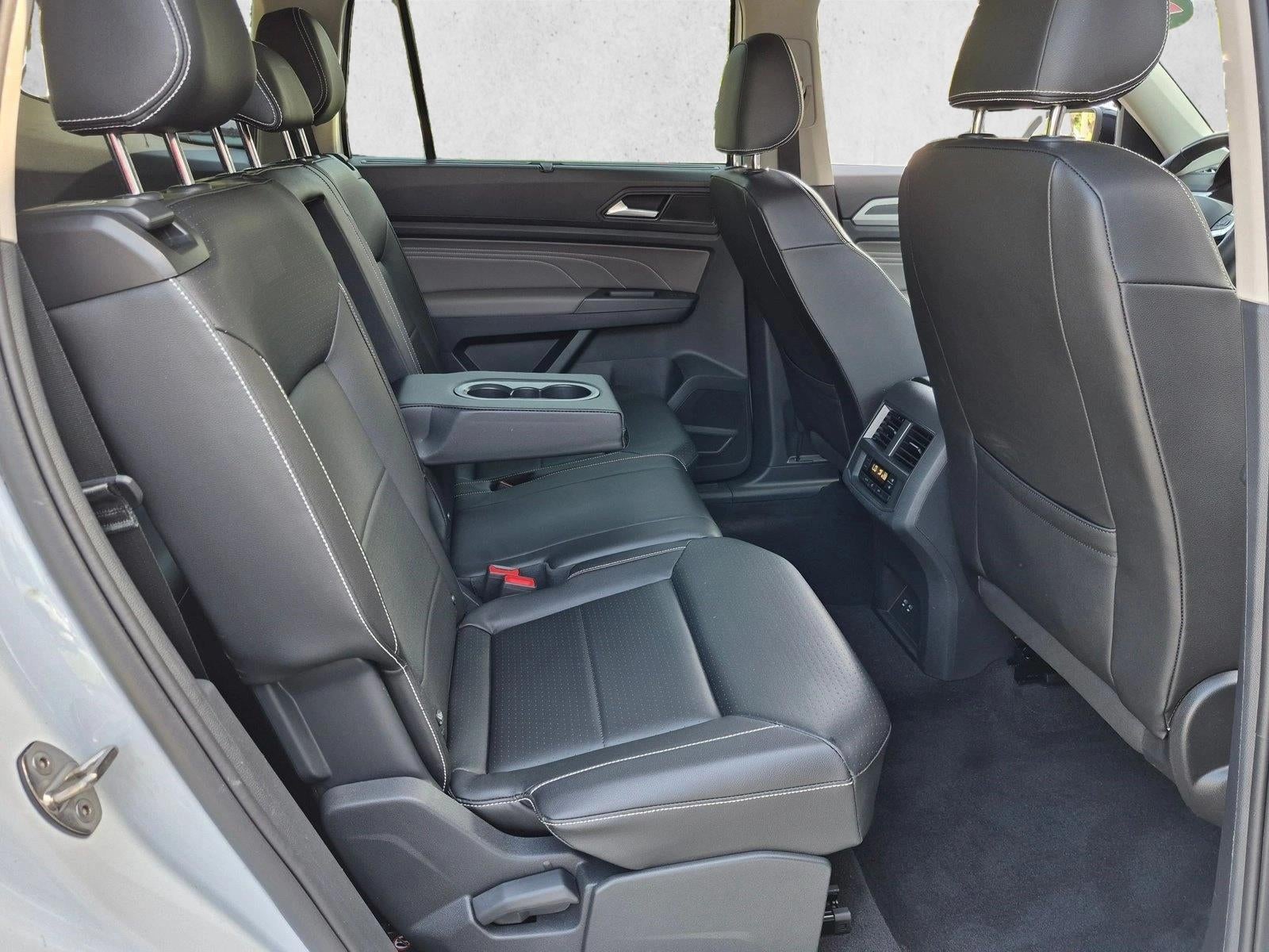 2023 Volkswagen Atlas 3.6L V6 SEL R-Line Black 4MOTION