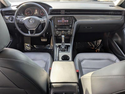 2020 Volkswagen Passat 2.0T R-Line Auto