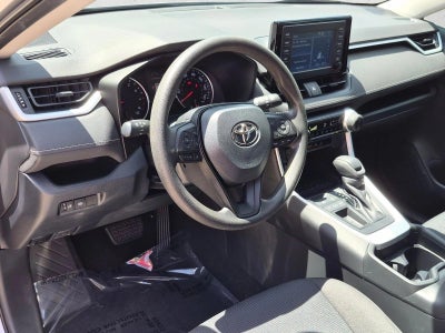 2019 Toyota RAV4 LE FWD (GS)