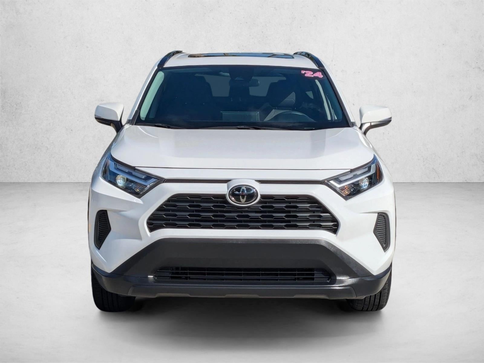 2024 Toyota RAV4 XLE FWD (Natl)