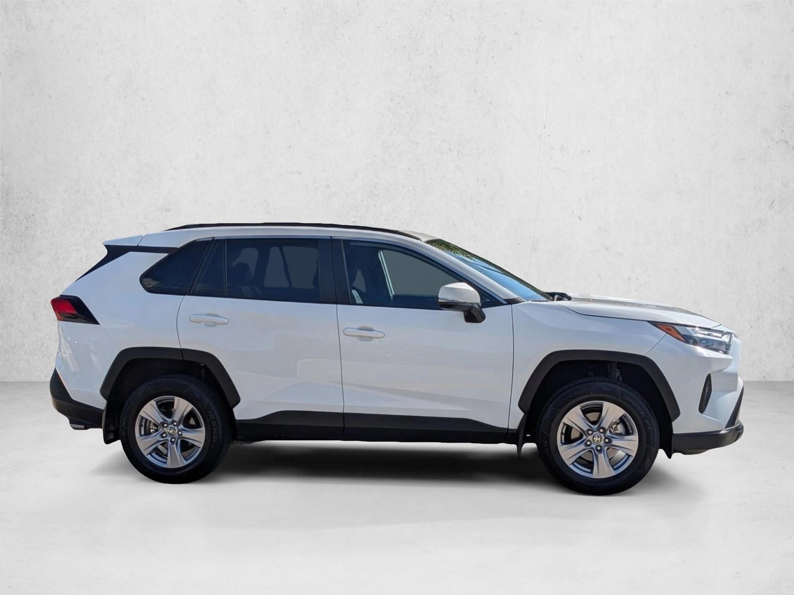 2024 Toyota RAV4 XLE FWD (Natl)