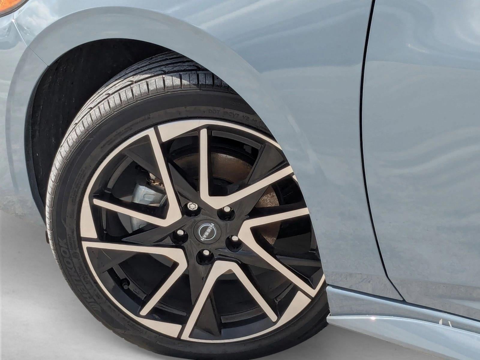 2025 Nissan Sentra SR CVT