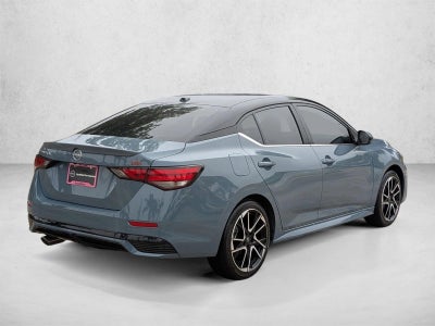 2025 Nissan Sentra SR CVT