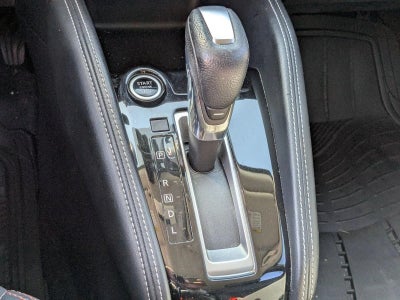 2020 Nissan Kicks SR FWD