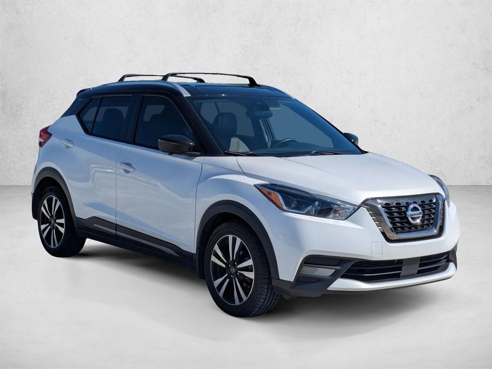 2020 Nissan Kicks SR FWD