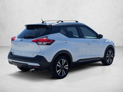 2020 Nissan Kicks SR FWD