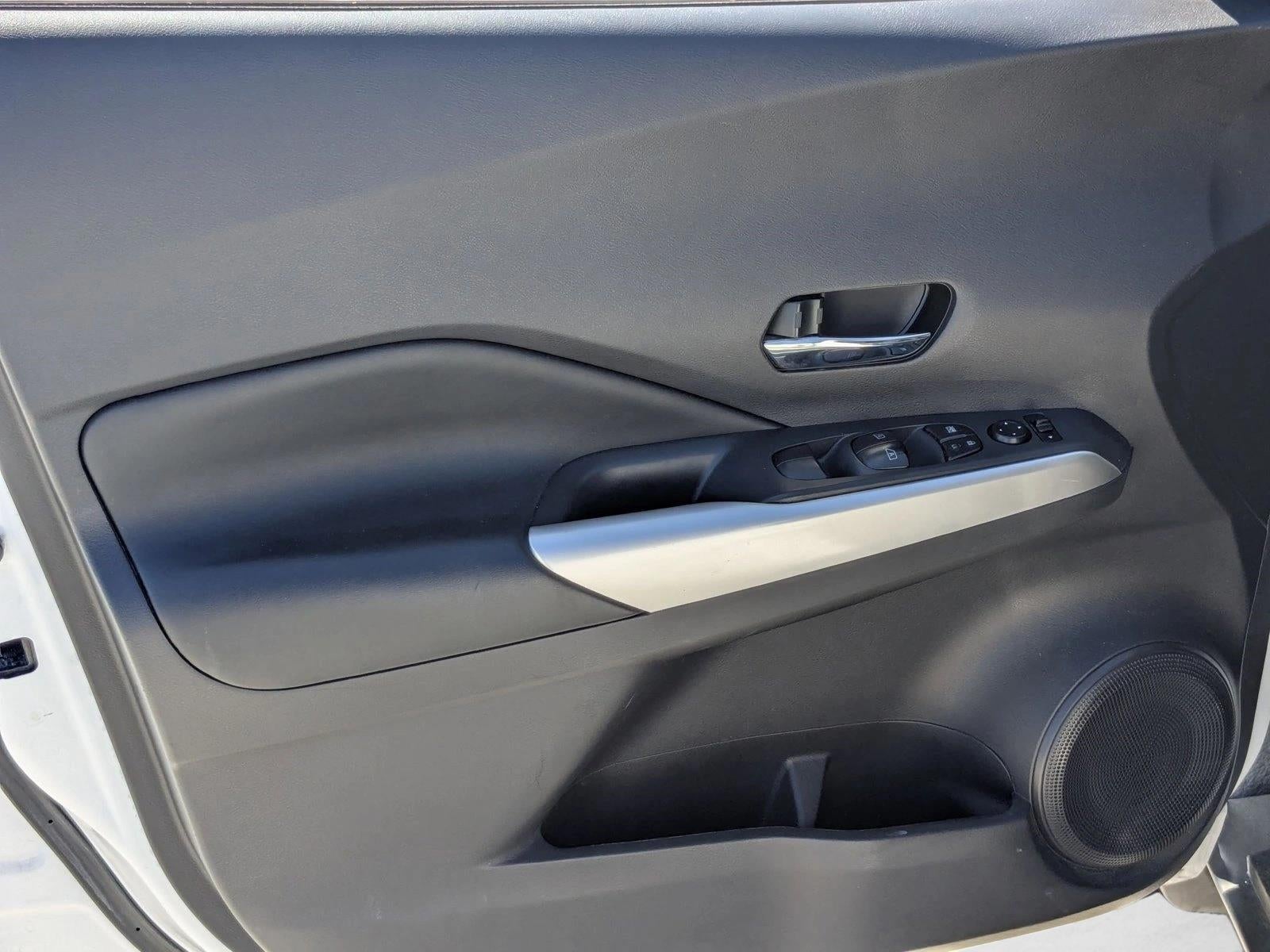 2020 Nissan Kicks SR FWD