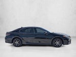 2023 Toyota Camry SE Auto (SE)