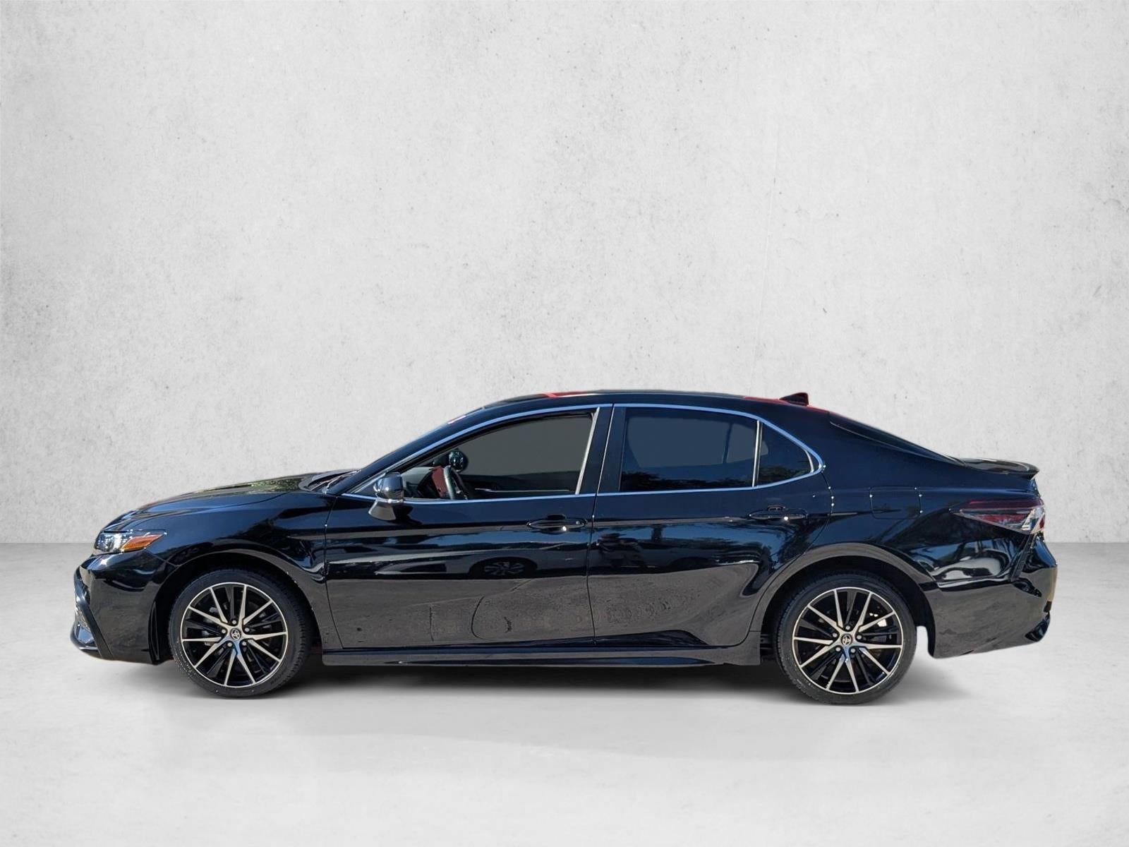 2023 Toyota Camry SE Auto (SE)