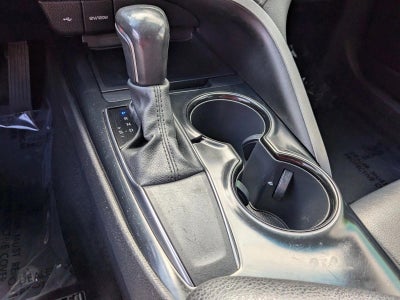 2020 Toyota Camry SE Auto (Natl)