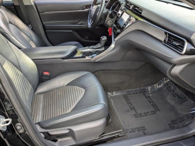 2020 Toyota Camry SE Auto (Natl)