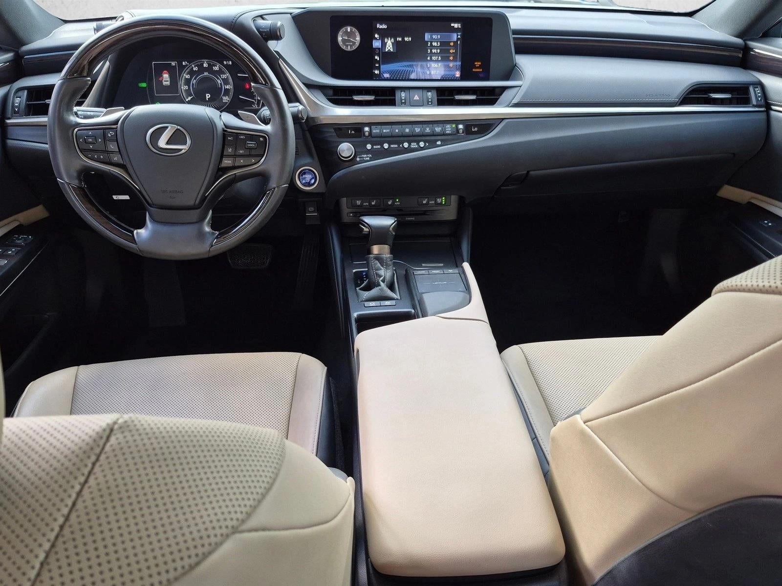 2021 Lexus ES 300h FWD
