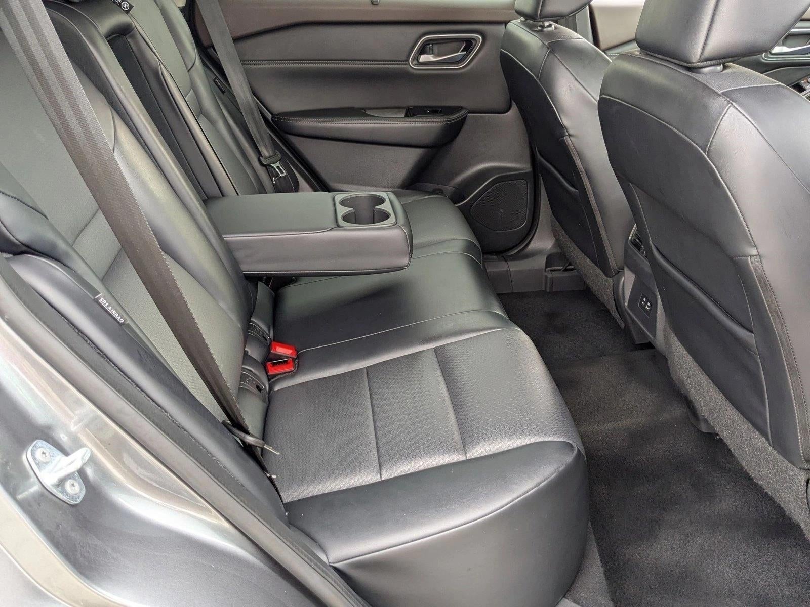 2021 Nissan Rogue FWD SV