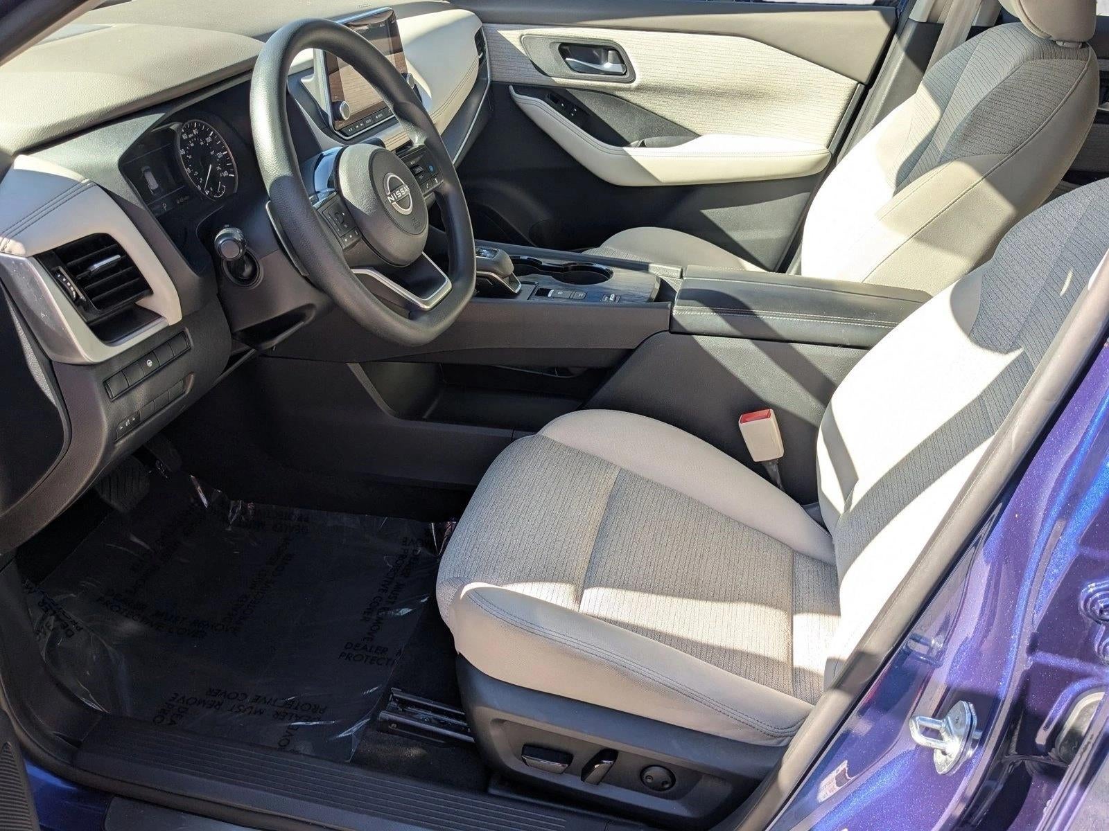 2022 Nissan Rogue FWD SV