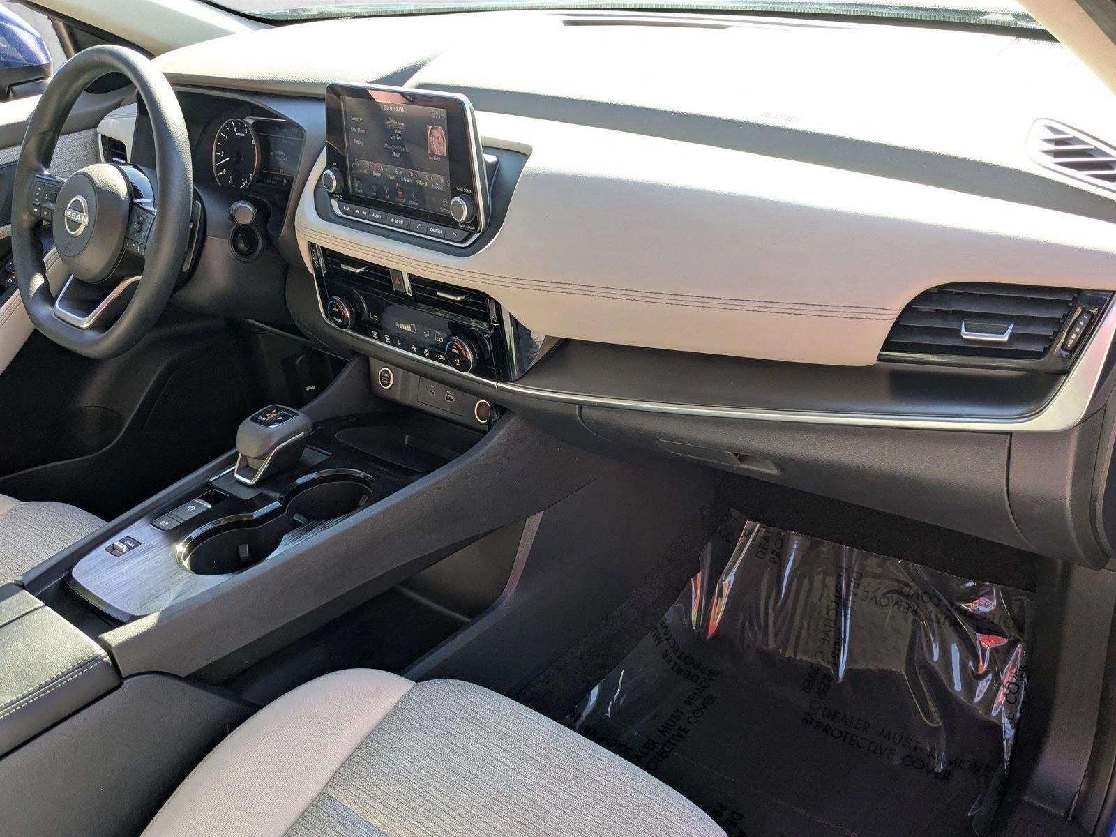 2022 Nissan Rogue FWD SV