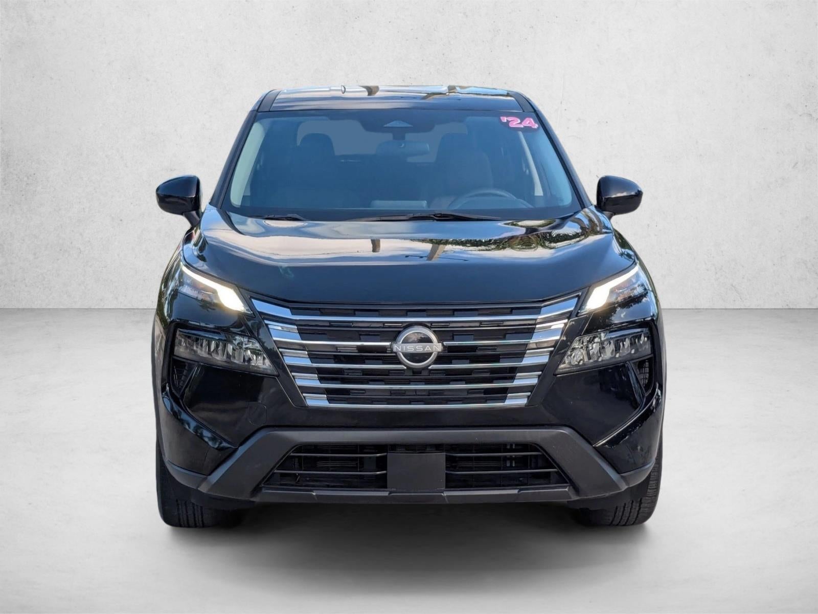 2024 Nissan Rogue FWD SV