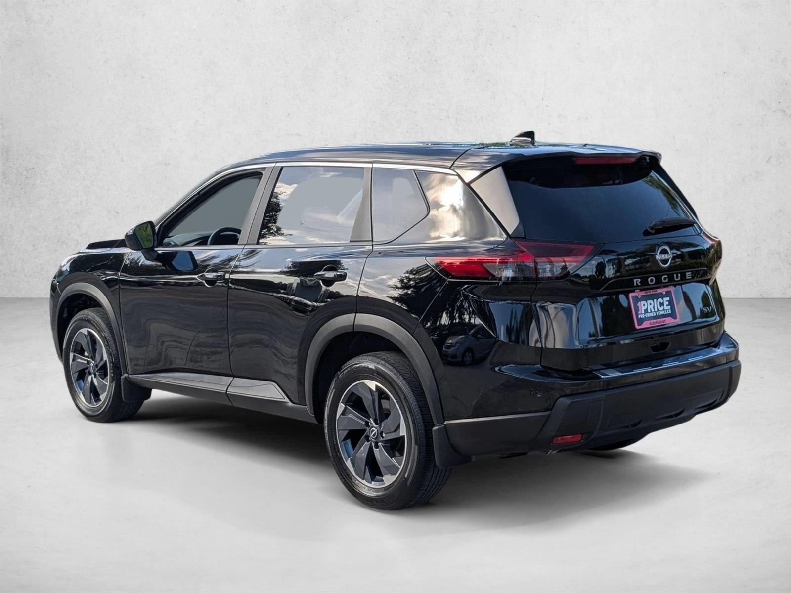 2024 Nissan Rogue FWD SV