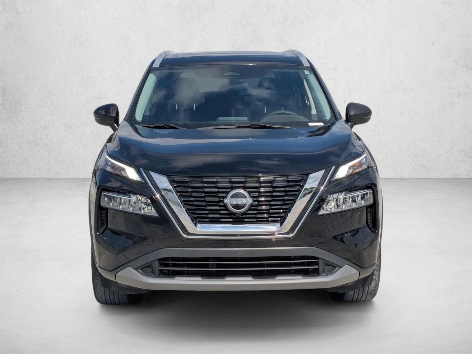 2022 Nissan Rogue FWD SV