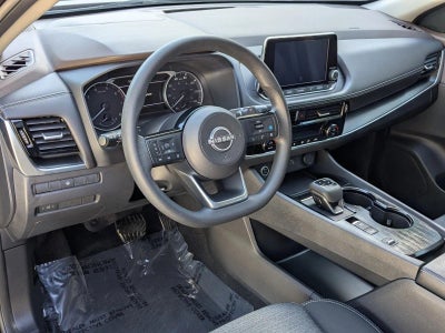 2023 Nissan Rogue FWD SV *Ltd Avail*