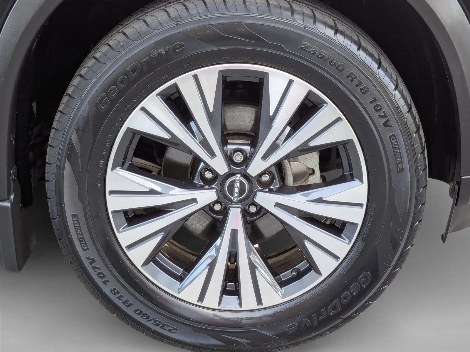 2023 Nissan Rogue FWD SV *Ltd Avail*