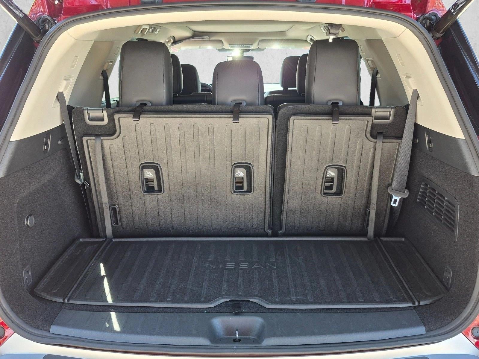 2023 Nissan Pathfinder Platinum 4WD