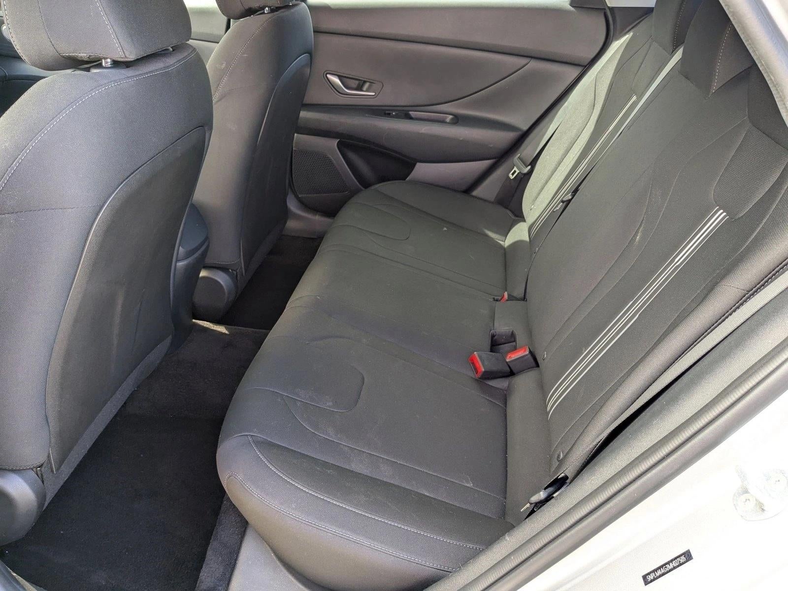 2021 Hyundai ELANTRA SEL IVT