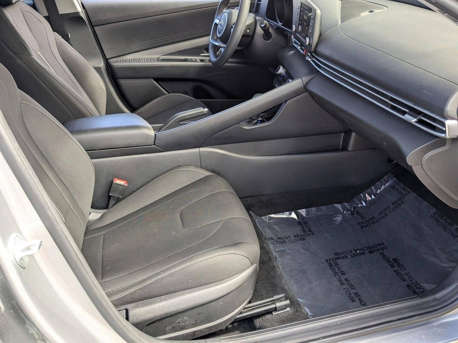 2021 Hyundai ELANTRA SEL IVT