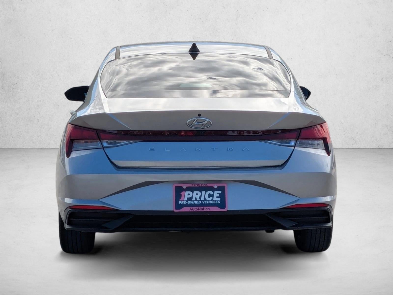 2021 Hyundai ELANTRA SEL IVT