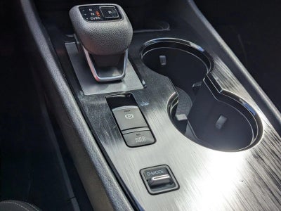 2023 Nissan Rogue FWD SV *Ltd Avail*