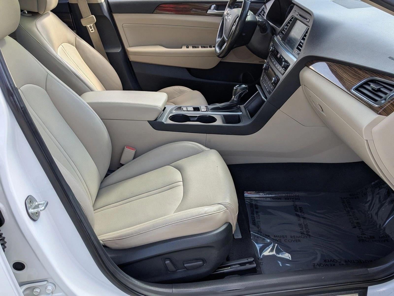 2016 Hyundai SONATA Hybrid 4dr Sdn Limited