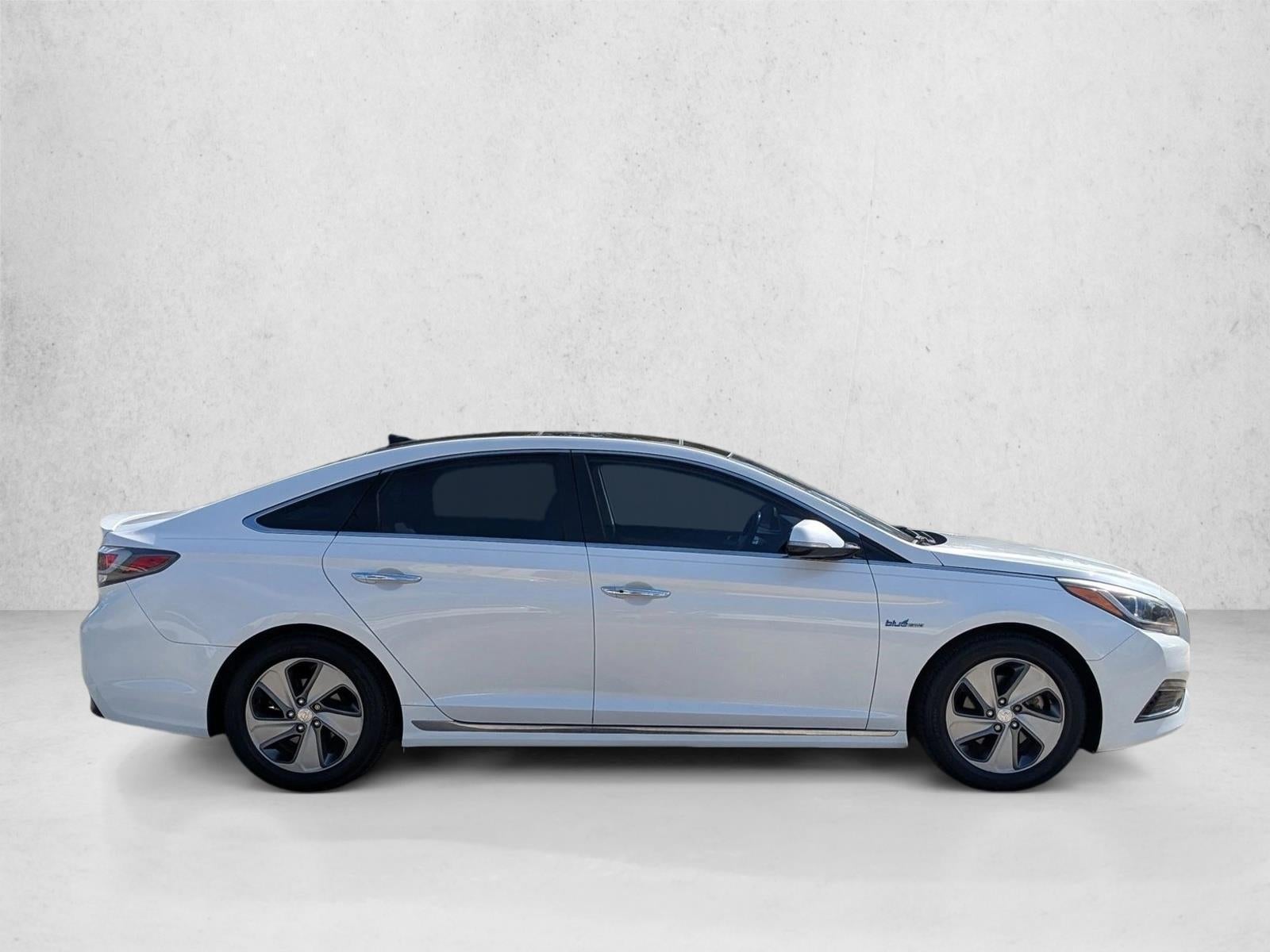 2016 Hyundai SONATA Hybrid 4dr Sdn Limited