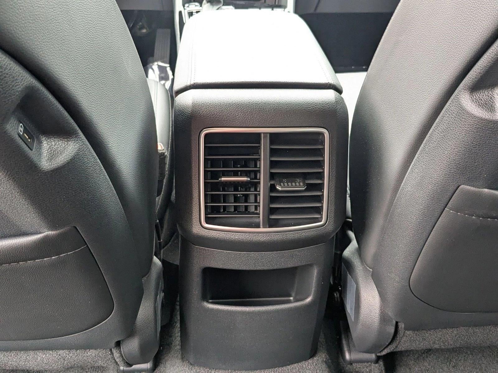 2024 Kia Sportage EX FWD
