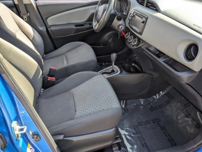 2017 Toyota Yaris 5-Door L Auto (Natl)