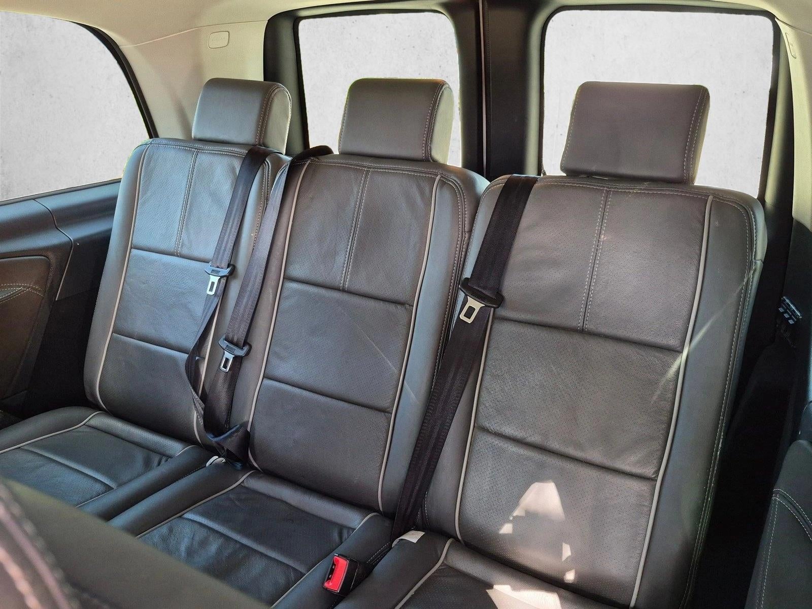 2018 Mercedes-Benz Metris Passenger Van Standard Roof 126" Wheelbase