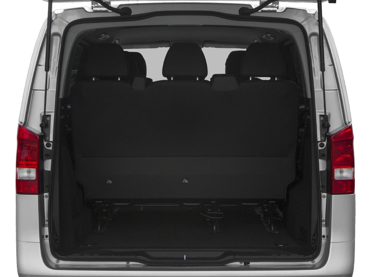 2018 Mercedes-Benz Metris Passenger Van Standard Roof 126" Wheelbase
