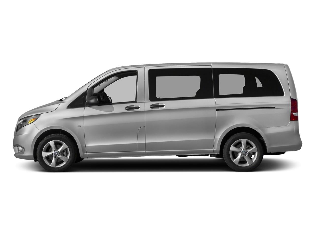 2018 Mercedes-Benz Metris Passenger Van Standard Roof 126" Wheelbase