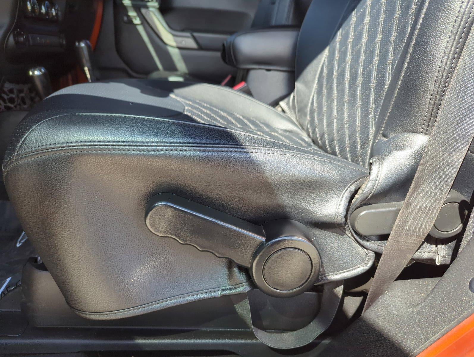 2014 Jeep Wrangler 4WD 2dr Sport