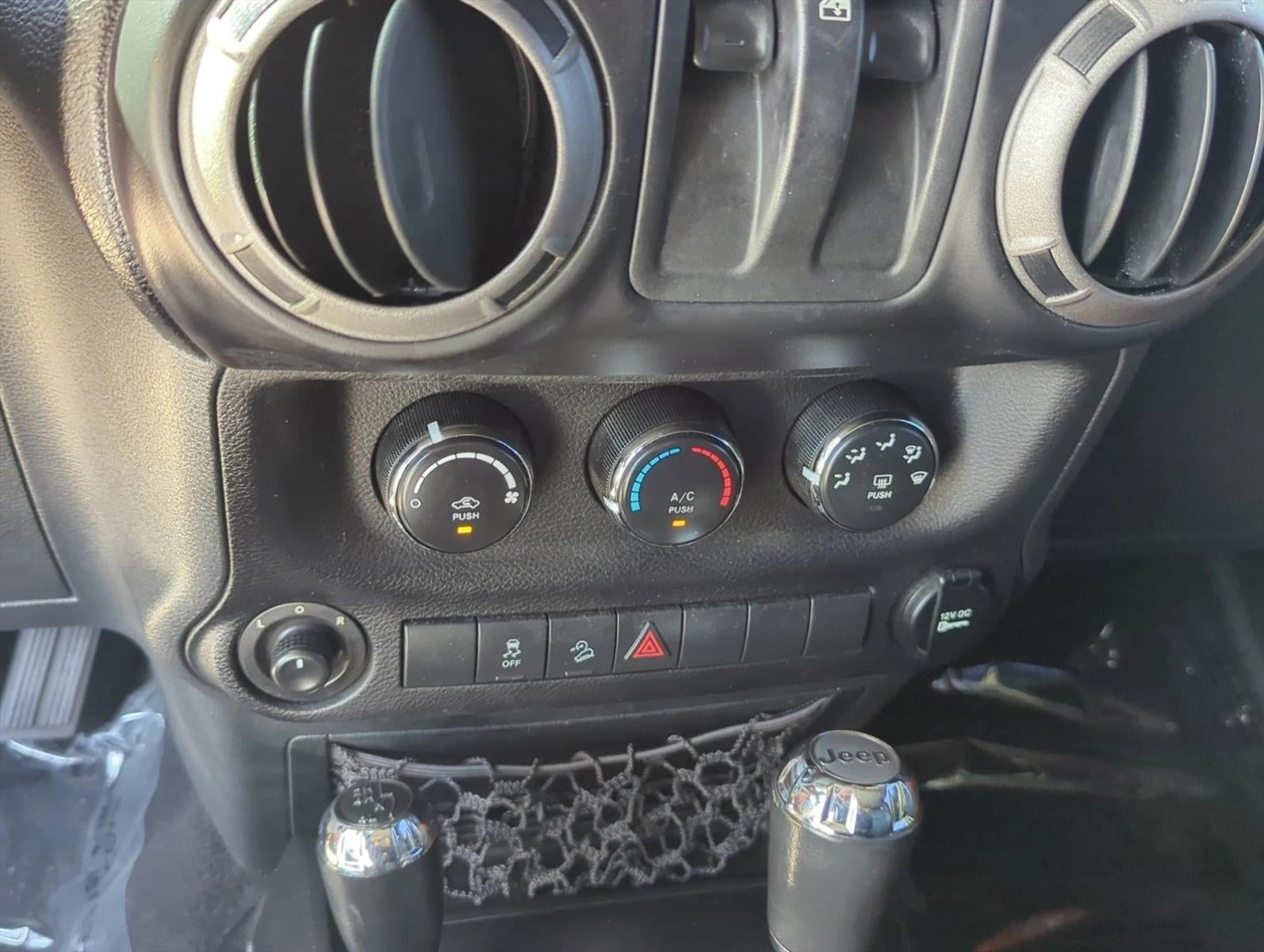 2014 Jeep Wrangler 4WD 2dr Sport