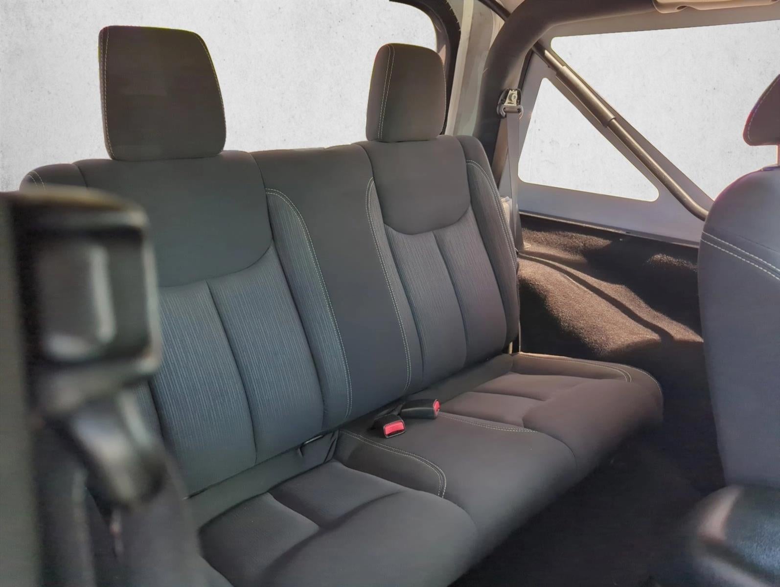 2013 Jeep Wrangler 4WD 2dr Sahara