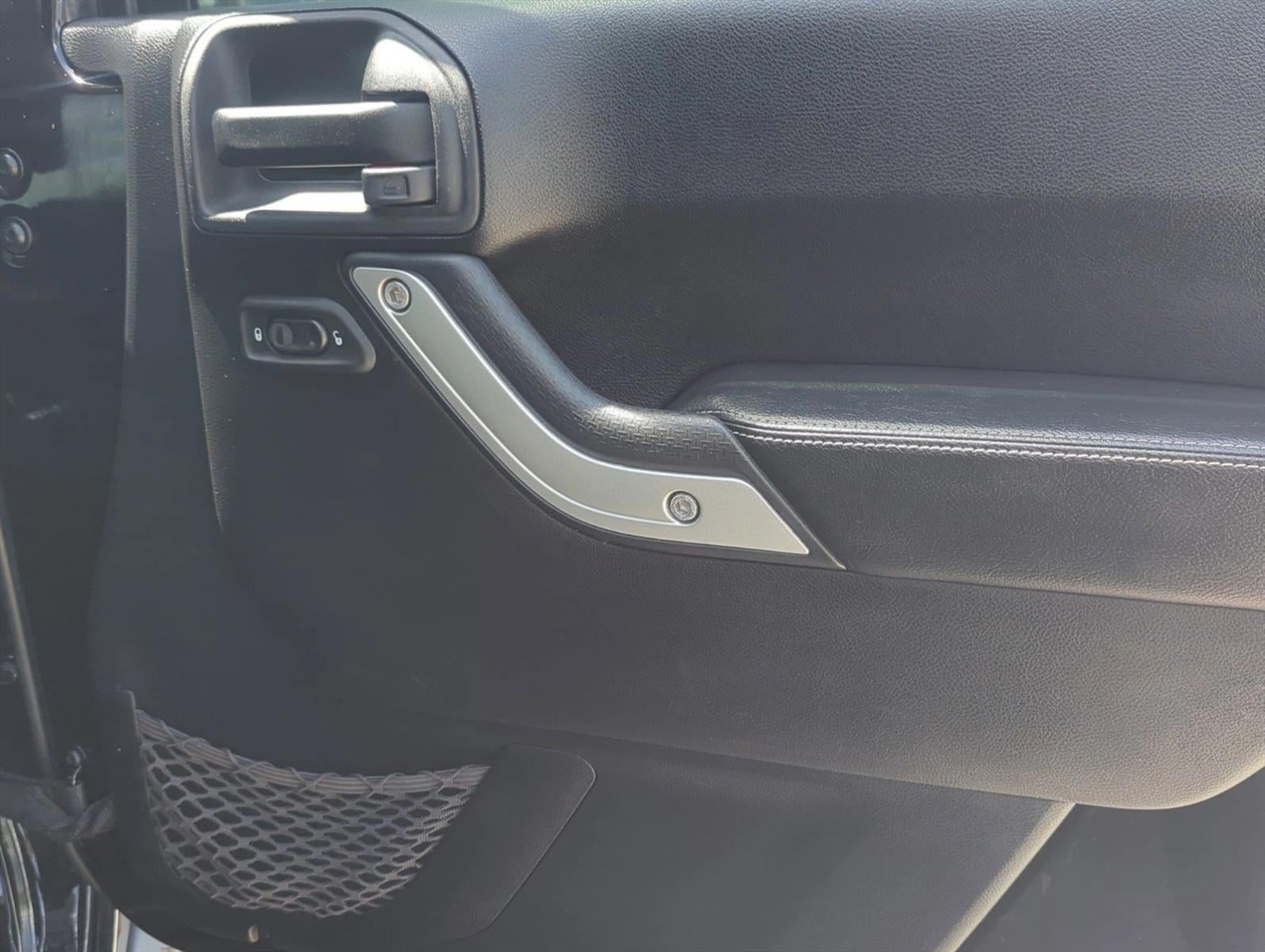 2014 Jeep Wrangler Unlimited 4WD 4dr Rubicon X