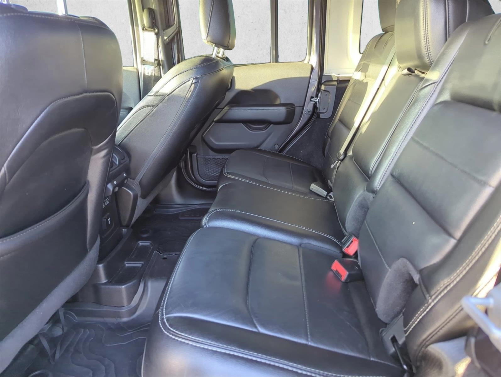 2020 Jeep Wrangler Unlimited Sahara 4x4