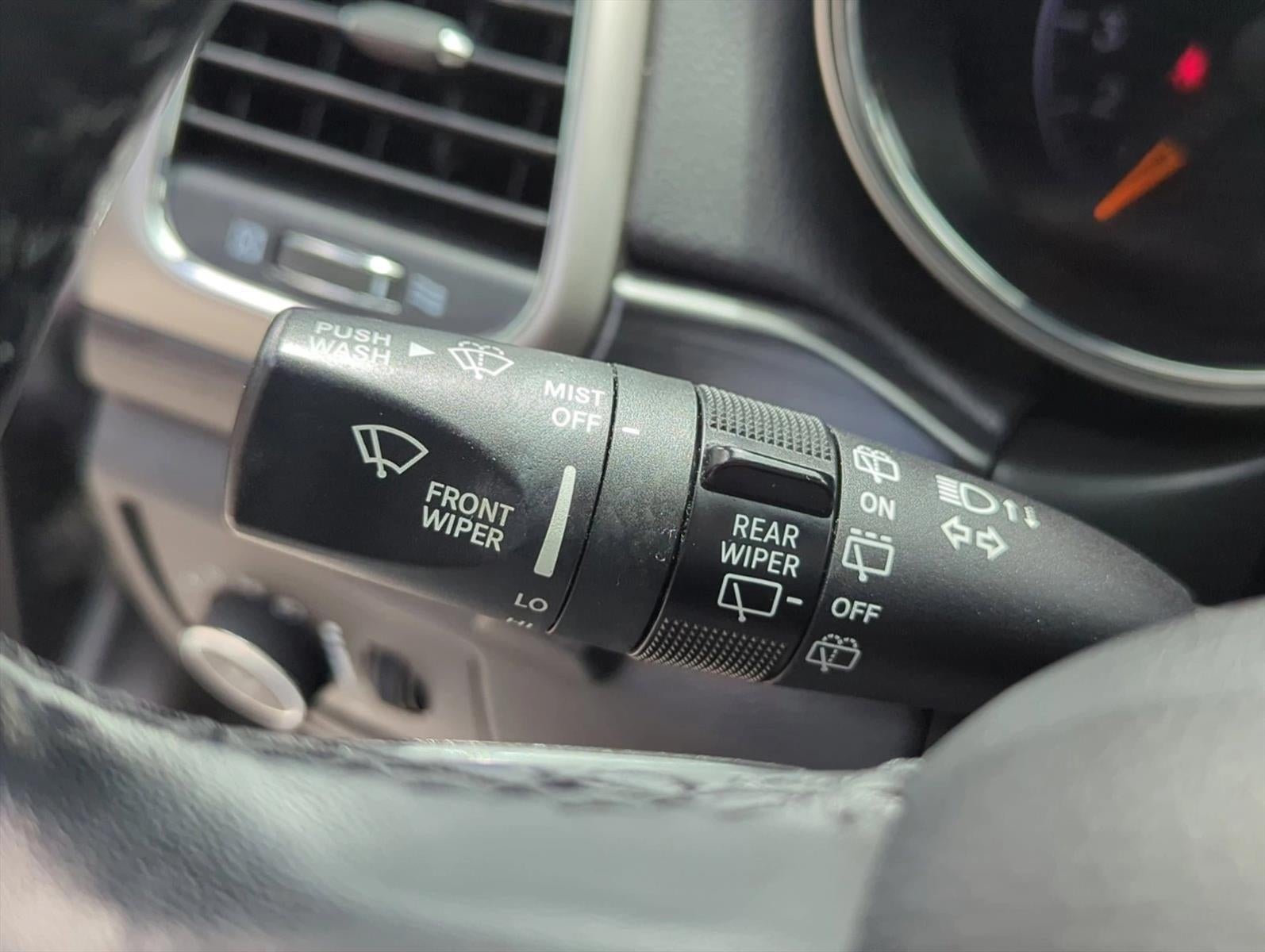 2020 Jeep Grand Cherokee Altitude 4x2