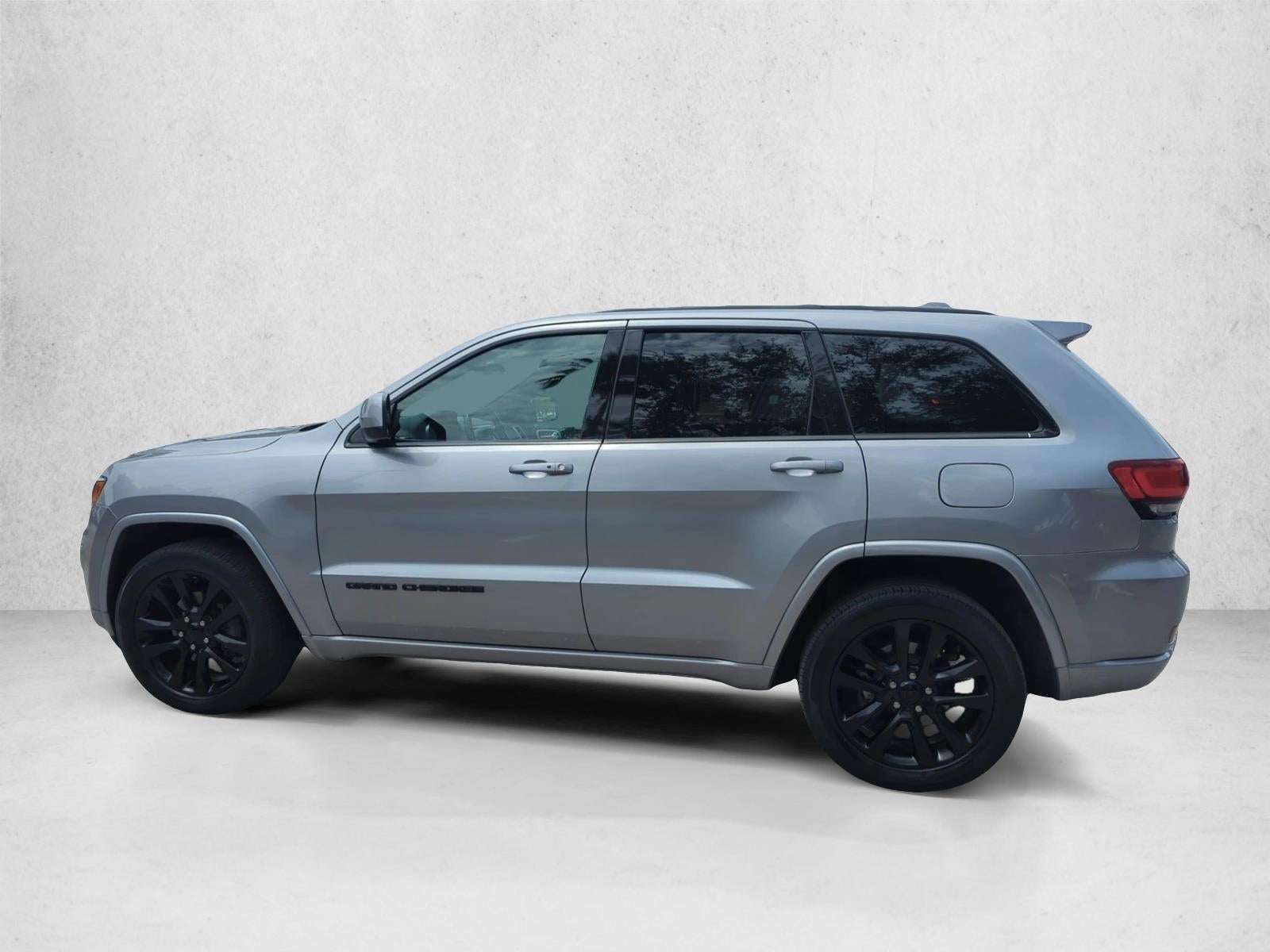 2020 Jeep Grand Cherokee Altitude 4x2